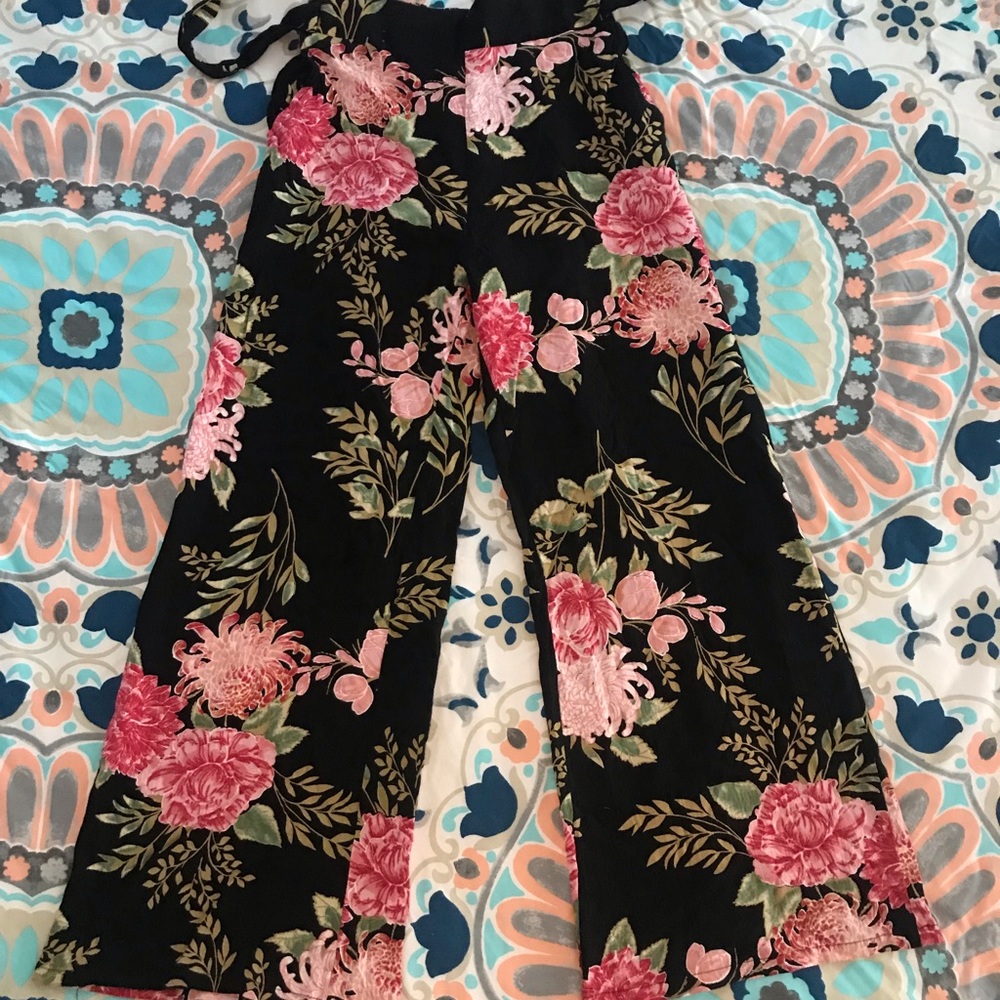 Angie Flared Pants Medium